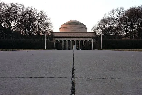 Massachusetts Institute of Technology